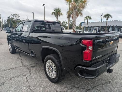 2022 Chevrolet Silverado 2500 High Country