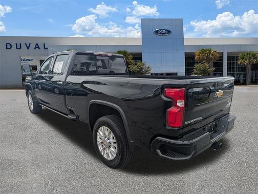 2022 Chevrolet Silverado 2500 High Country