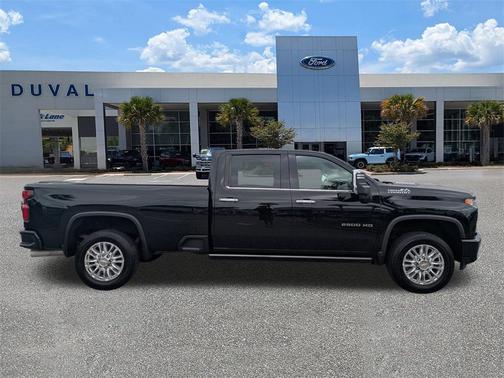 2022 Chevrolet Silverado 2500 High Country