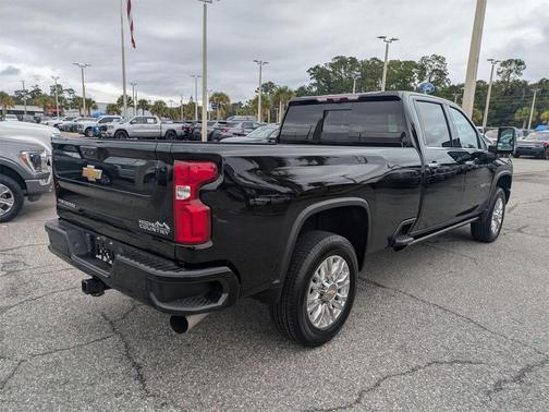 2022 Chevrolet Silverado 2500 High Country