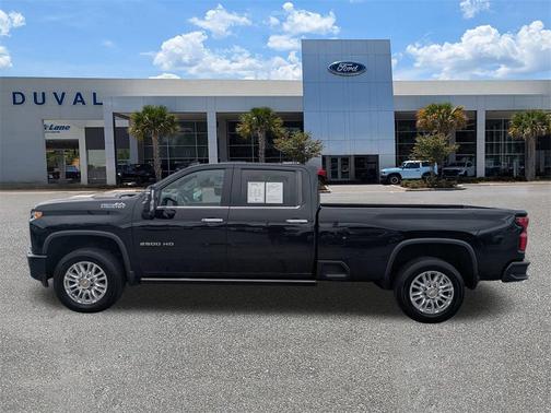 2022 Chevrolet Silverado 2500 High Country