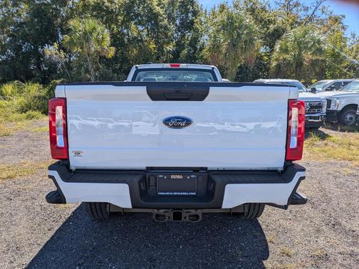 Oxford White 2026 Ford F-350 XL