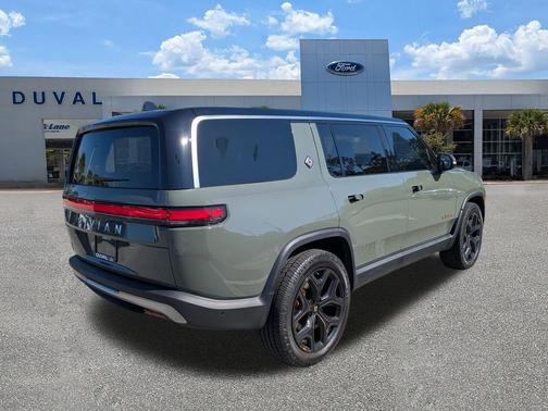 2022 Rivian R1S Launch Edition