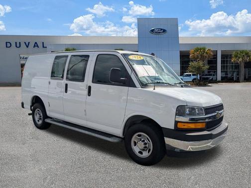 Summit White 2024 Chevrolet Express 2500 Work Van