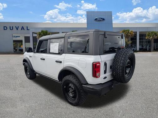 2023 Ford Bronco Black Diamond