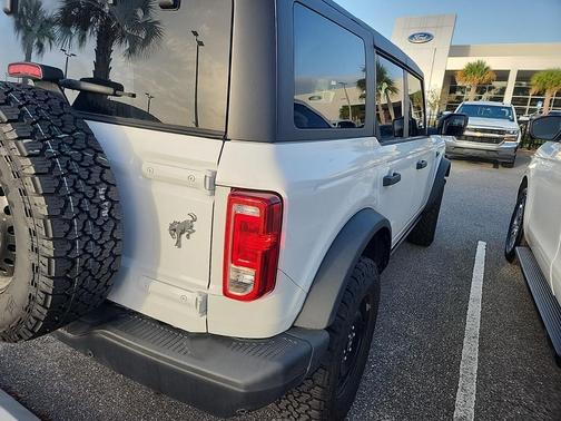 2023 Ford Bronco Black Diamond