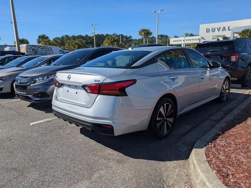 2022 Nissan Altima 2.5 SV