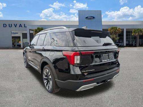 Agate Black Metallic 2026 Ford Explorer Platinum