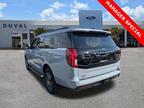 2025 Ford Expedition Max Active 4x2
