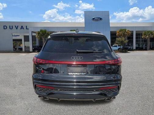Black 2025 Audi SQ5 3.0T quattro Premium