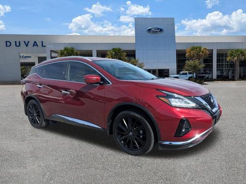 Red 2020 Nissan Murano SL