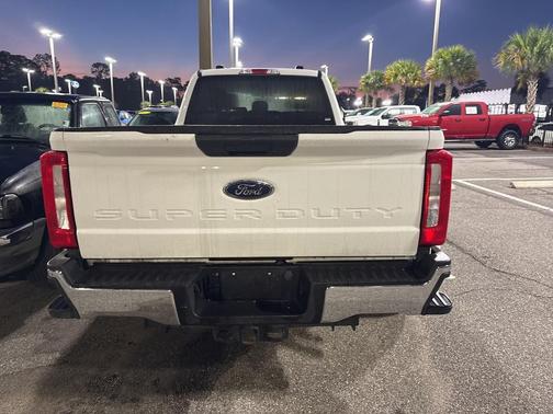 2024 Ford F-350 XLT