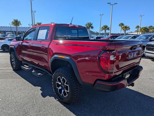 2024 GMC Canyon AT4X