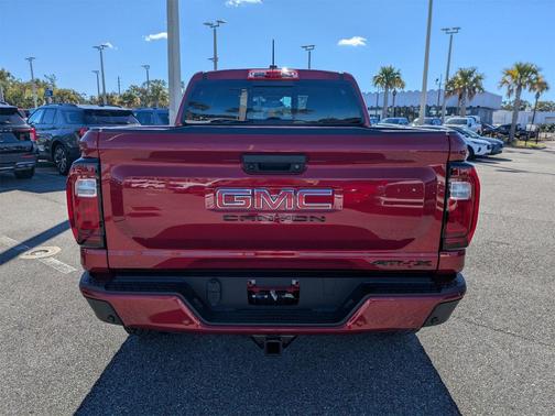 2024 GMC Canyon AT4X
