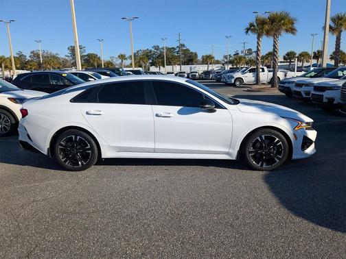 2022 Kia K5 GT-Line
