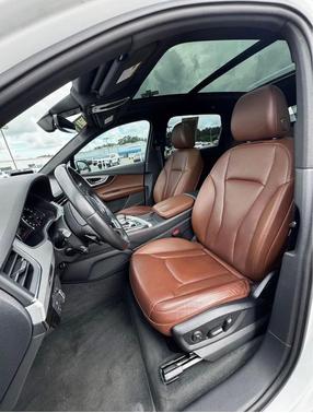 2018 Audi Q7 2.0T Premium Plus