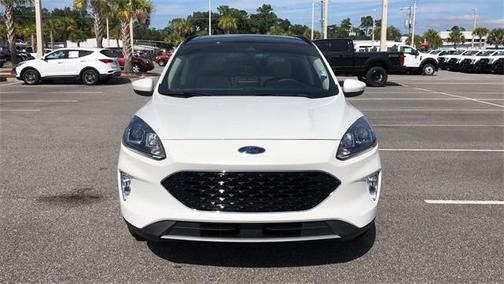 Photo 4 of 39 of 2020 Ford Escape SEL