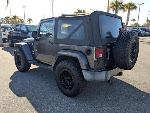 2016 Jeep Wrangler Sahara