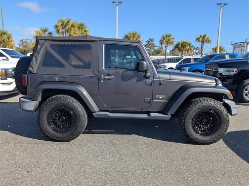 2016 Jeep Wrangler Sahara