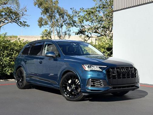 2021 Audi Q7 55 Prestige