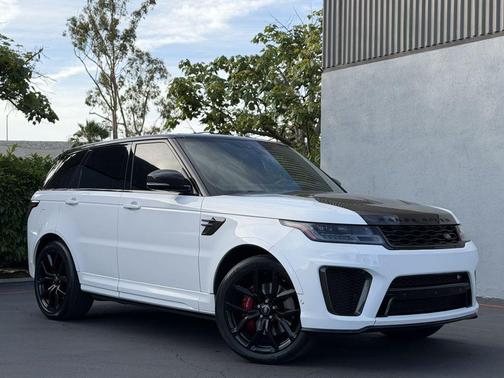 Fuji White 2022 Land Rover Range Rover Sport SVR Carbon Edition