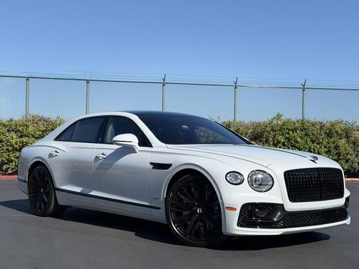 White 2023 Bentley Flying Spur Speed