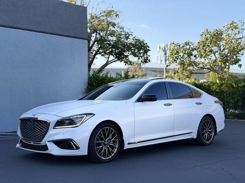 Casablanca White 2018 Genesis G80 3.3T Sport