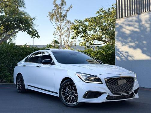 Casablanca White 2018 Genesis G80 3.3T Sport
