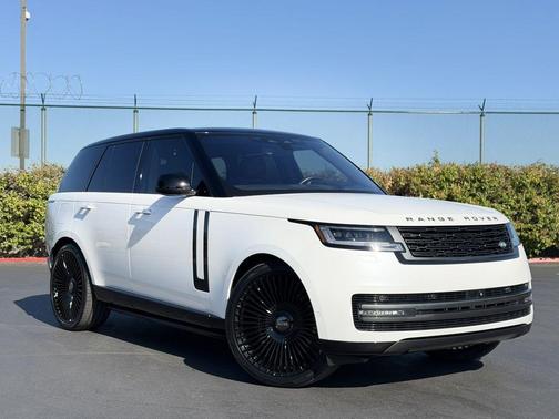 Ostuni Pearl White 2023 Land Rover Range Rover Autobiography