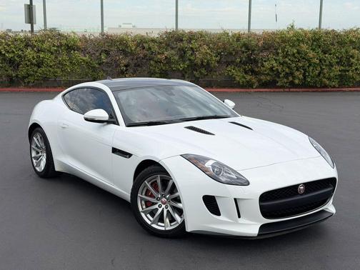 Polaris White 2015 Jaguar F-TYPE Base