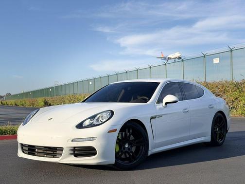 White 2014 Porsche Panamera S