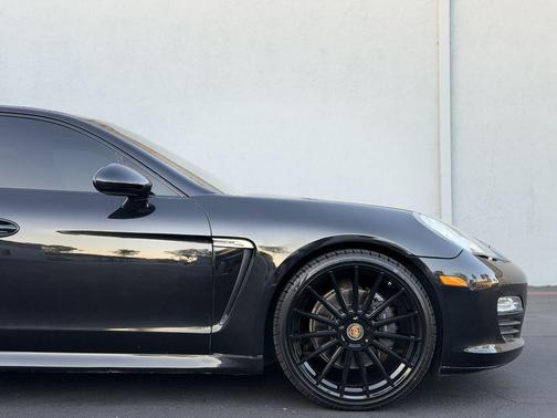 Black 2012 Porsche Panamera 2