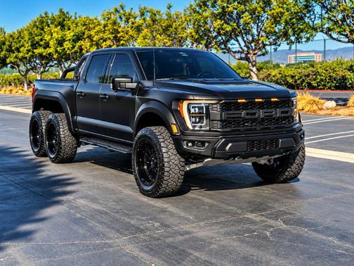 Black 2022 Ford F-150 Raptor