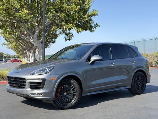 Gray 2017 Porsche Cayenne GTS