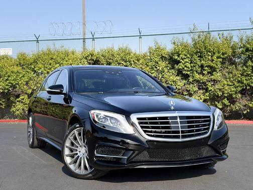Black 2016 Mercedes-Benz S-Class S 550