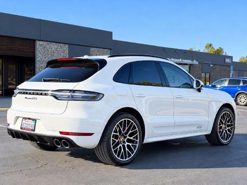 White 2021 Porsche Macan GTS