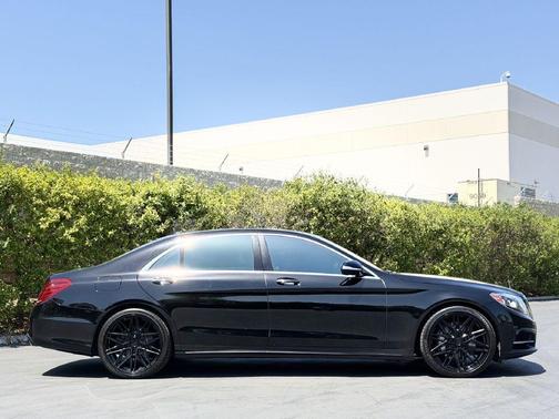 Black 2015 Mercedes-Benz S-Class S 550
