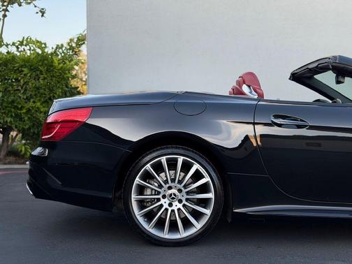 Black 2019 Mercedes-Benz SL 450 Base