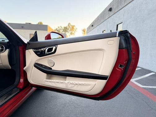 2015 Mercedes-Benz SLK-Class SLK350