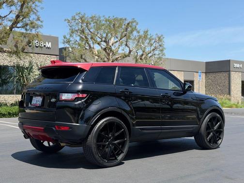 Santorini Black 2017 Land Rover Range Rover Evoque SE Premium