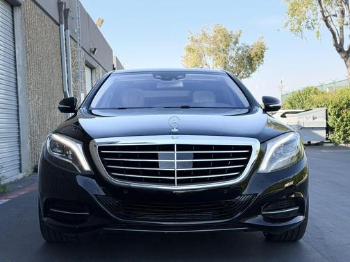 Black 2015 Mercedes-Benz S-Class S 550