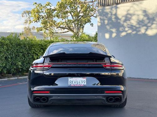 Black 2018 Porsche Panamera 4S