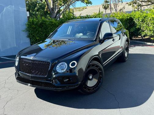 2017 Bentley Bentayga 