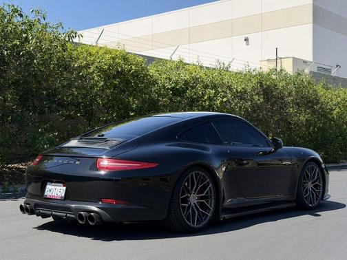 2012 Porsche 911 Carrera