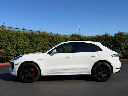 White 2021 Porsche Macan GTS