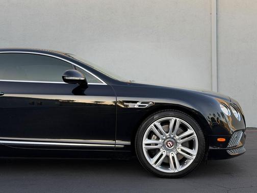 2017 Bentley Continental GT V8