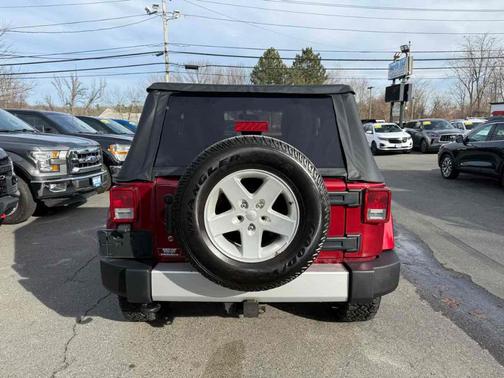 2012 Jeep Wrangler Sahara