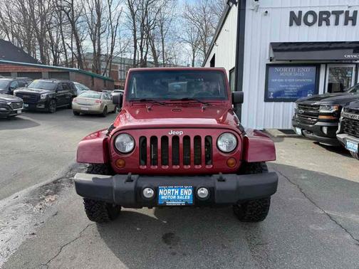 2012 Jeep Wrangler Sahara