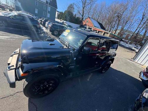 2023 Jeep Wrangler 4xe Sahara