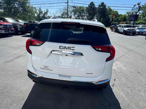 2020 GMC Terrain SLT
